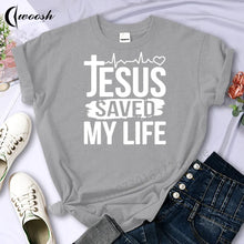 Lade das Bild in den Galerie-Viewer, Jesus Saved My Life T-Shirt
