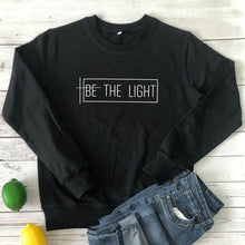 Lade das Bild in den Galerie-Viewer, Be The Light Sweater

